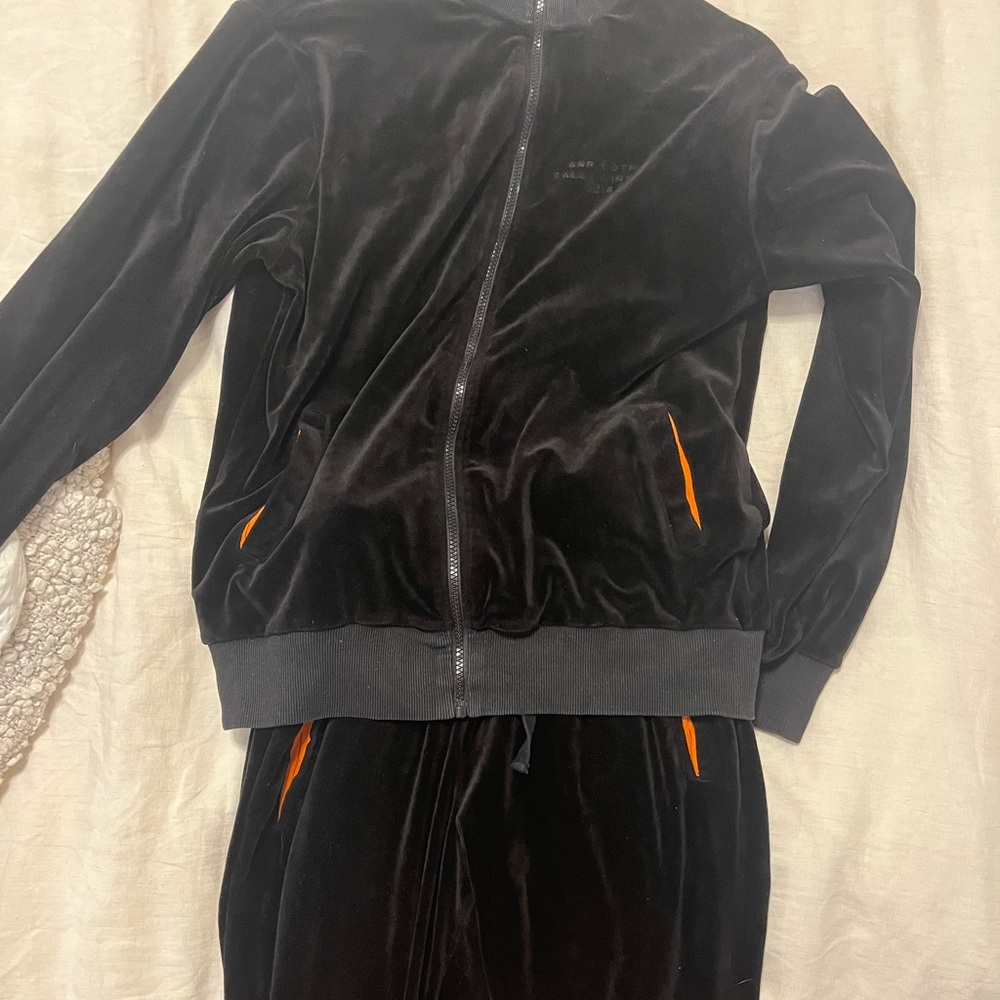 Black Velour Tracksuit ANR X OTH édition 2016